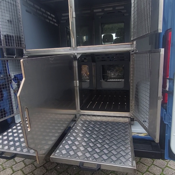 Allestimenti Nucleo Cinofili Polizia di Stato